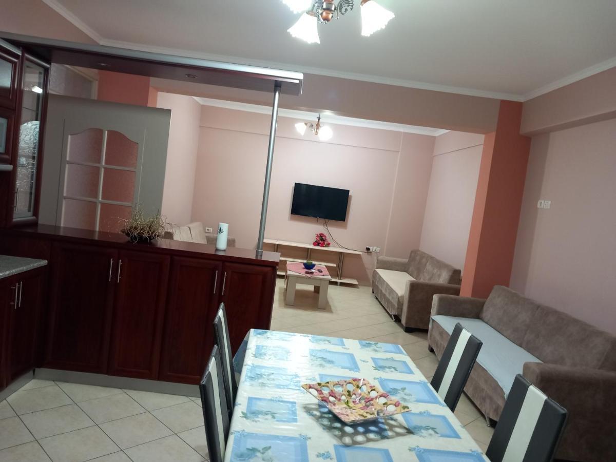 Apartment Eleanas Sarandë